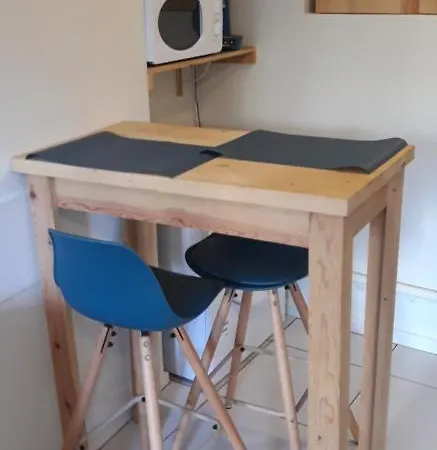 Avec Terrasse Et Jardinet En Centre 公寓 *