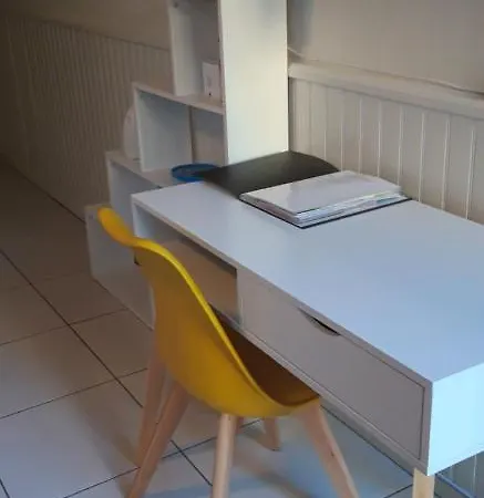 דירה Avec Terrasse Et Jardinet En Centre ברגרק