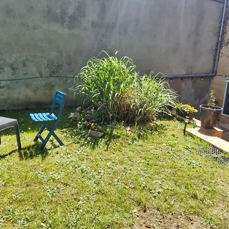 Avec Terrasse Et Jardinet En Centre Apartmán Bergerac