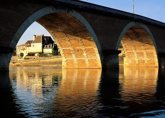 Lejlighed Avec Terrasse Et Jardinet En Centre *